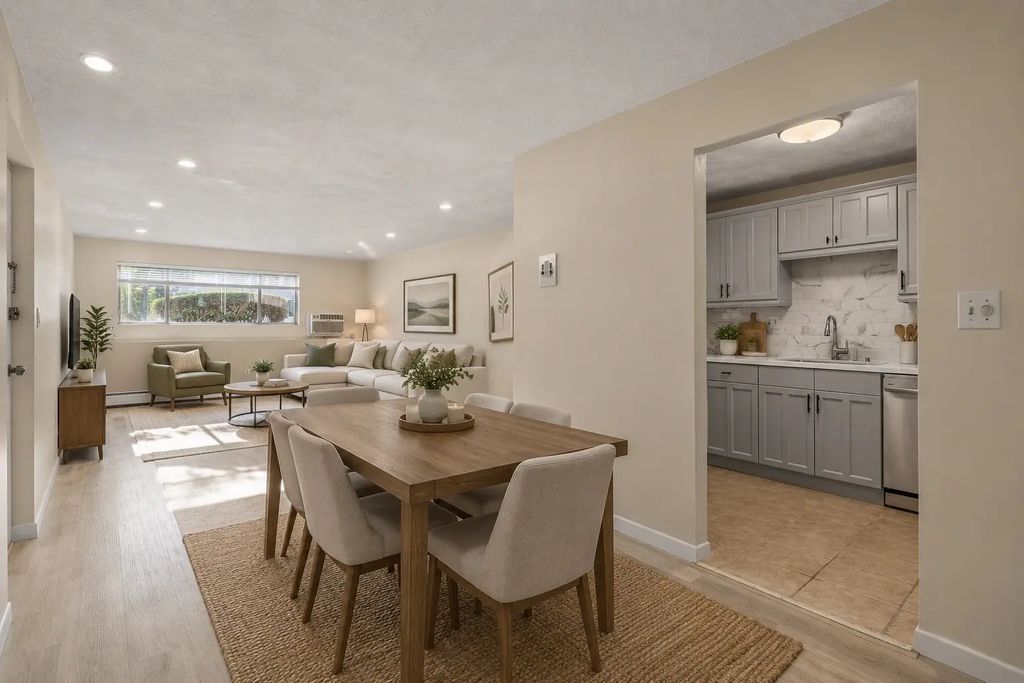 68 Summer Ave #1, Stoughton
