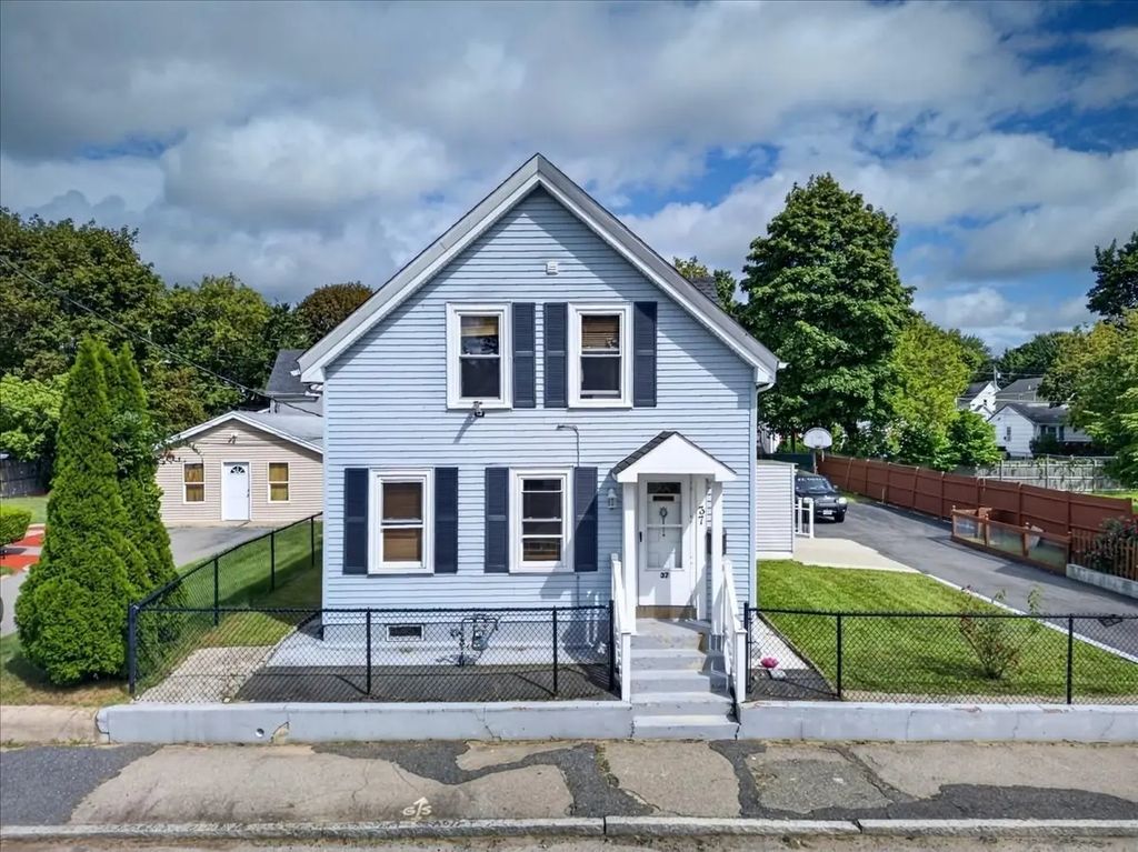 37 Taber Ave, Brockton
