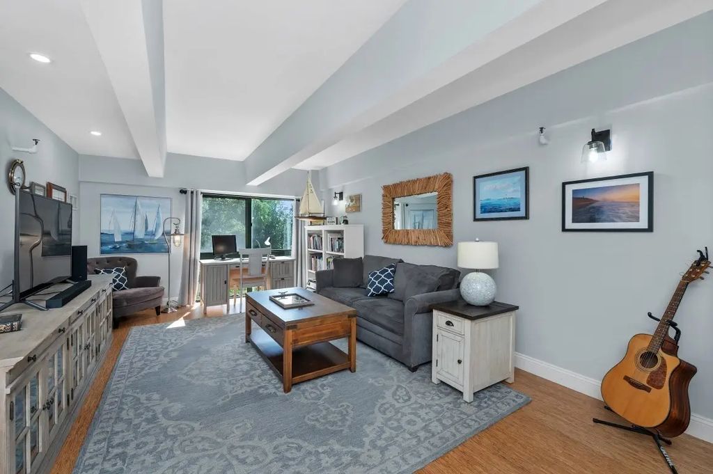 42 Eighth Street #3410, Boston