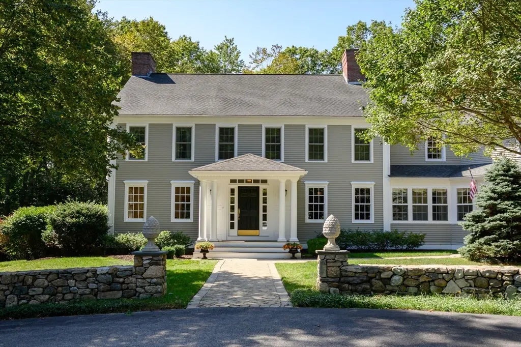 451 Main St, Norwell