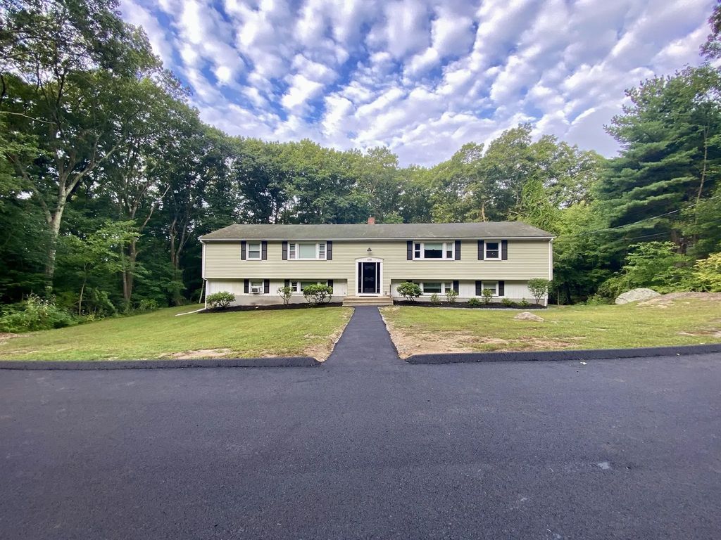 128 Cheryl Lane #2r, Holliston