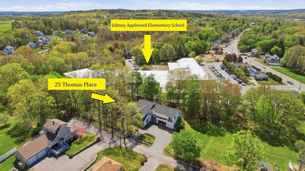 25 Thomas Pl, Leominster