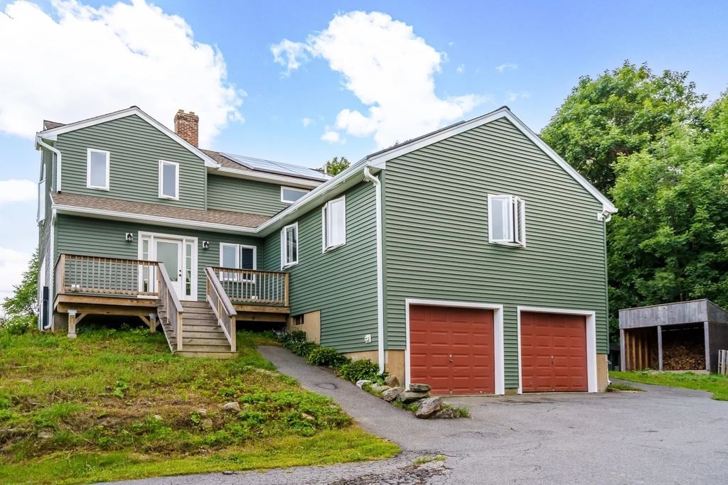 102 Overlook Rd, Westminster