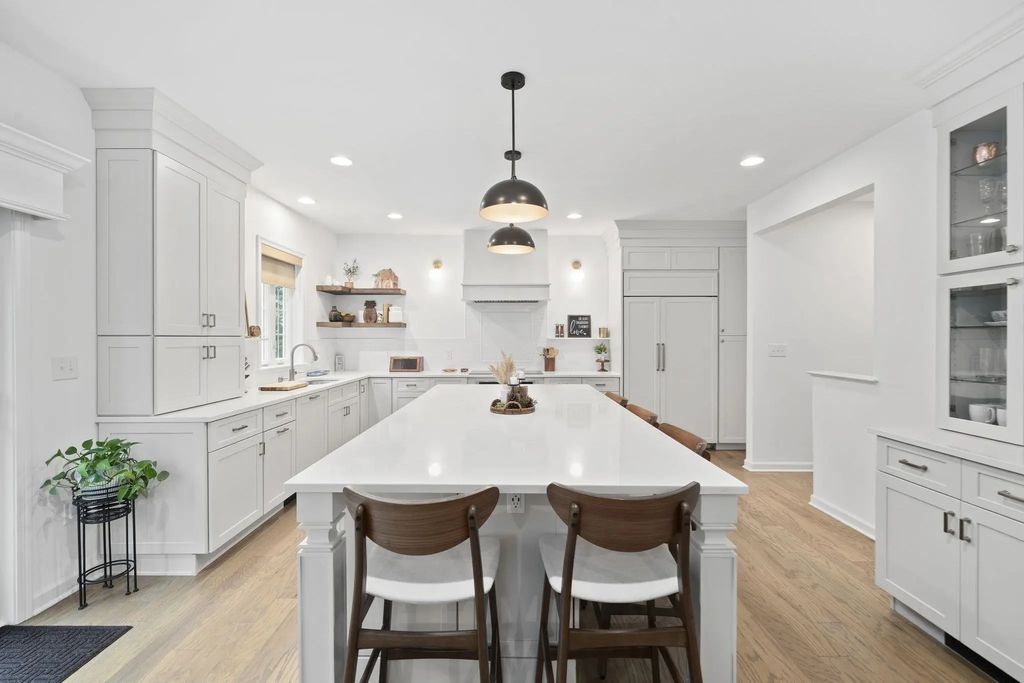 33 Skyhawk Cir, Weymouth