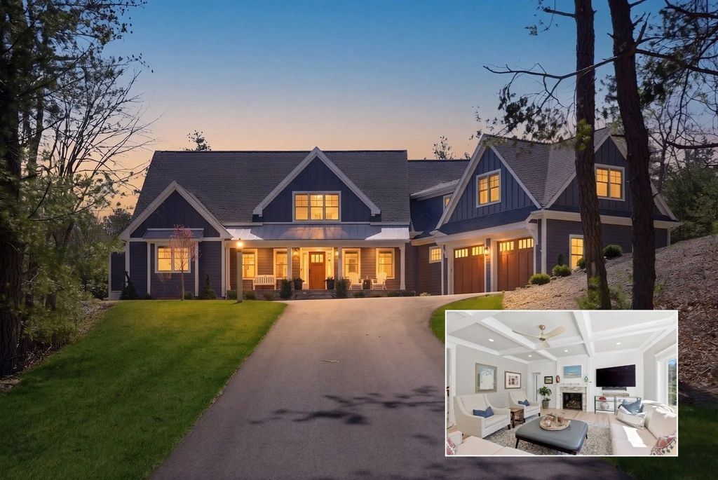 12 Talcott Pines, Plymouth