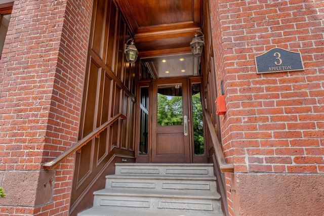 3 Appleton St #505, Boston