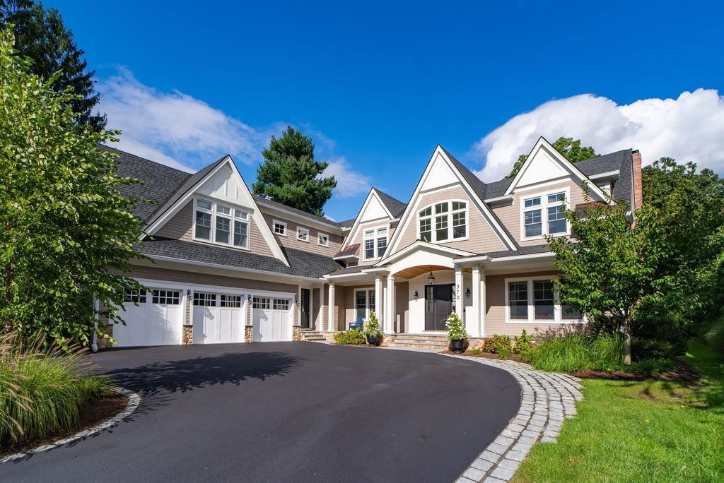 370 Grove St, Needham