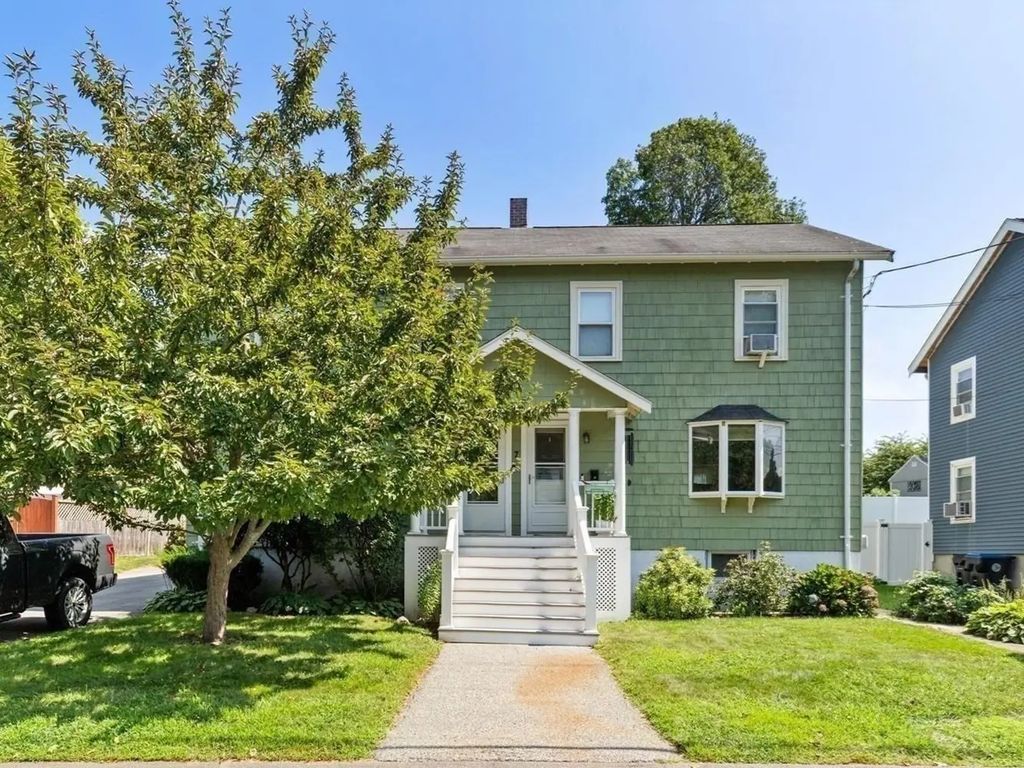 7 Lawrence St #b, Beverly
