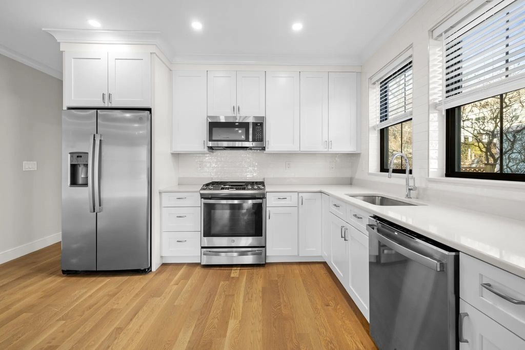 279 Lamartine St #2, Boston