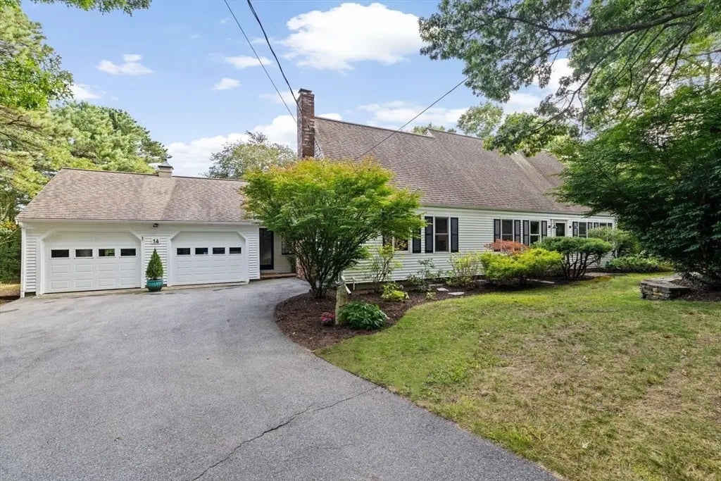 14 Anchor Drive, Plymouth