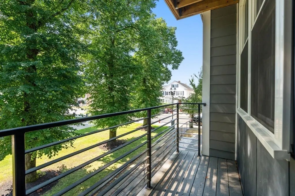 599 Broadway #2b, Everett