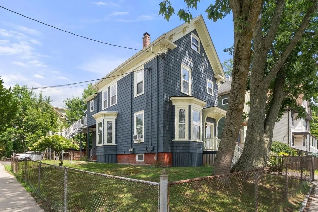 125 Morrison Ave, Somerville
