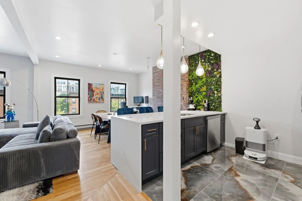 465 Massachusetts Ave #4, Boston