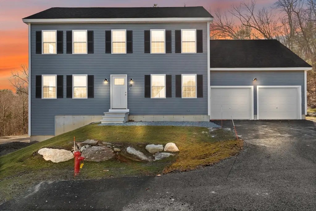 13r Pine Hill Way #13, Harvard