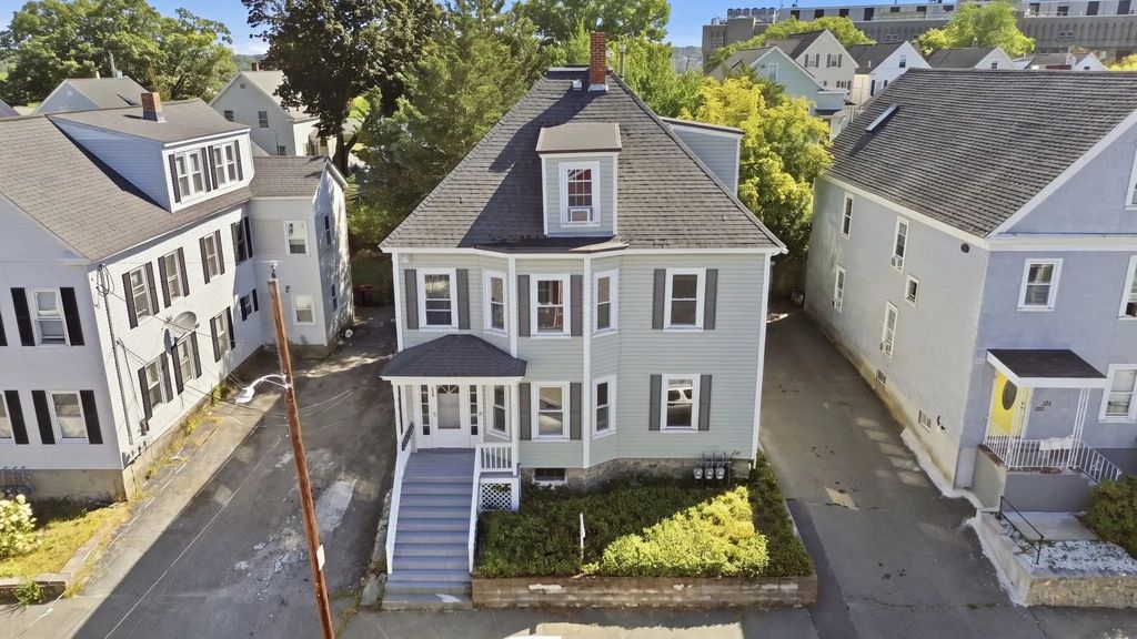 125 Gershom Ave, Lowell