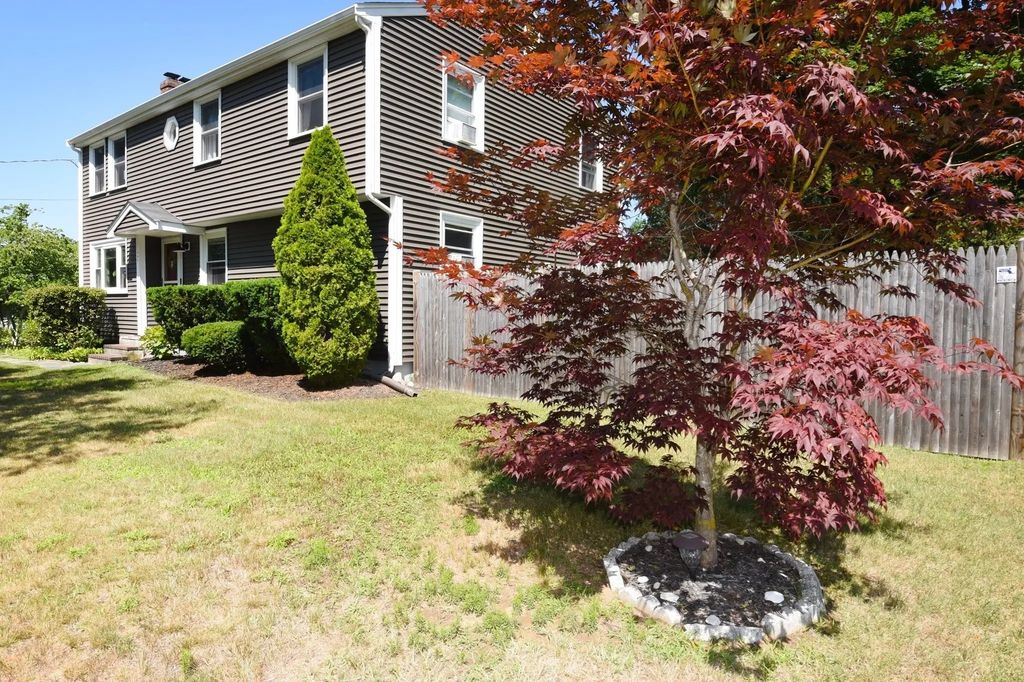 440 Summer, Rockland