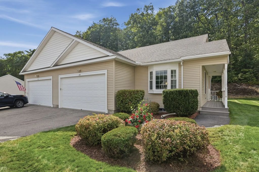 108 Angell Brook Drive #108, West Boylston