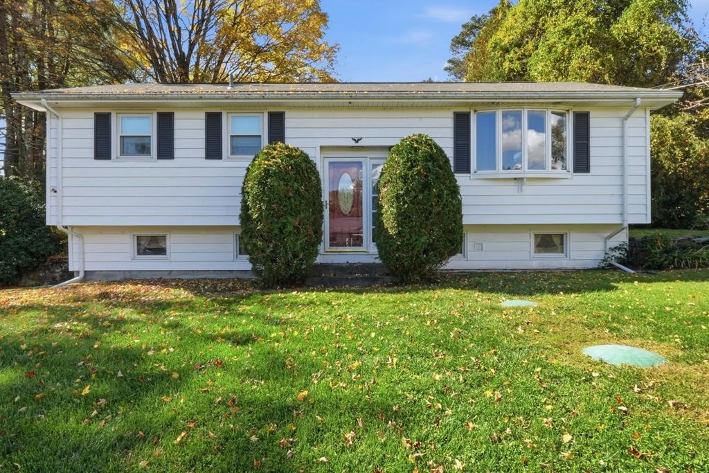 6 Birch St, West Brookfield