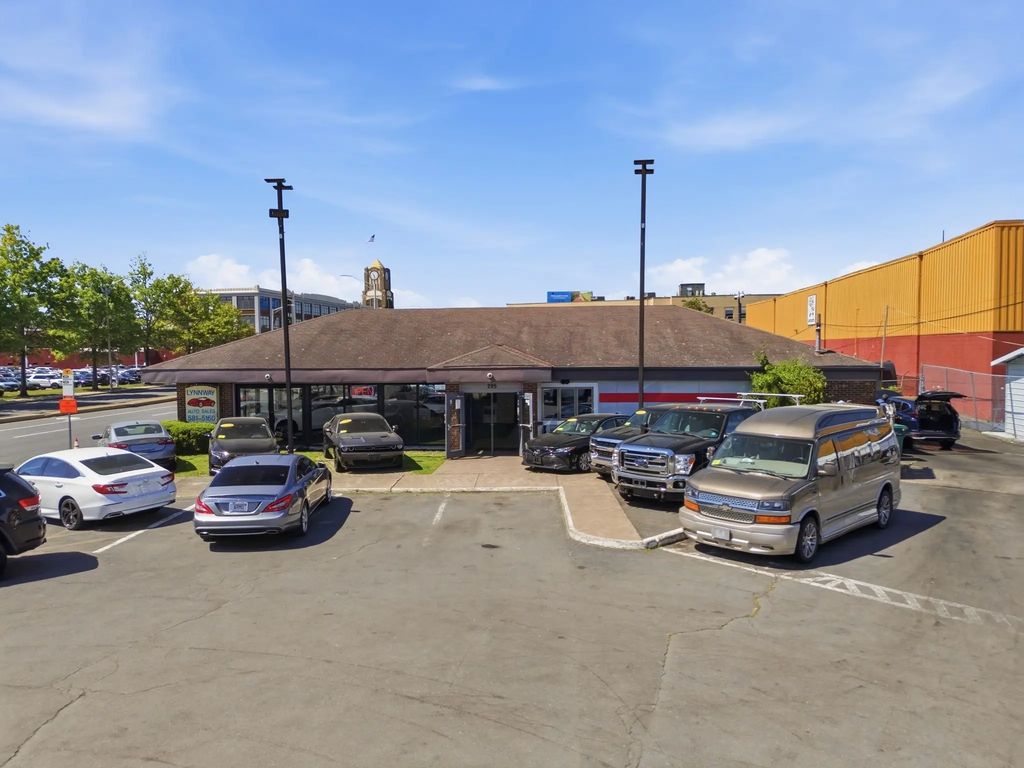 295 Lynnway, Lynn