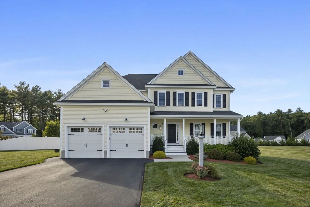 2 Edward Dr, Littleton