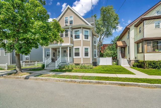 134 Willow St, Quincy