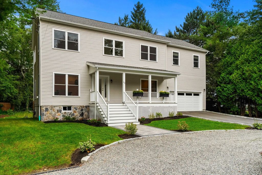 42 Winthrop Road, Lexington