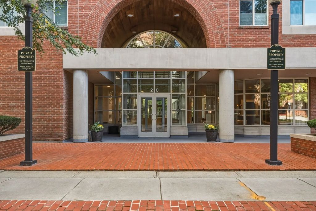 20 Webster St #507, Brookline