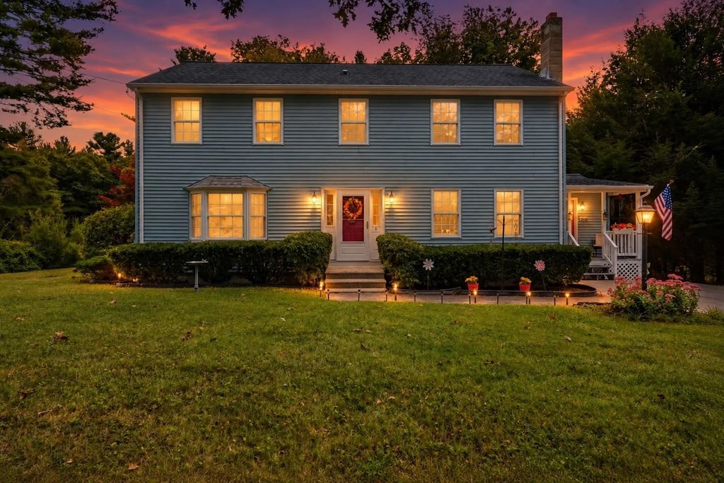 8 Glenmere Rd, Charlton
