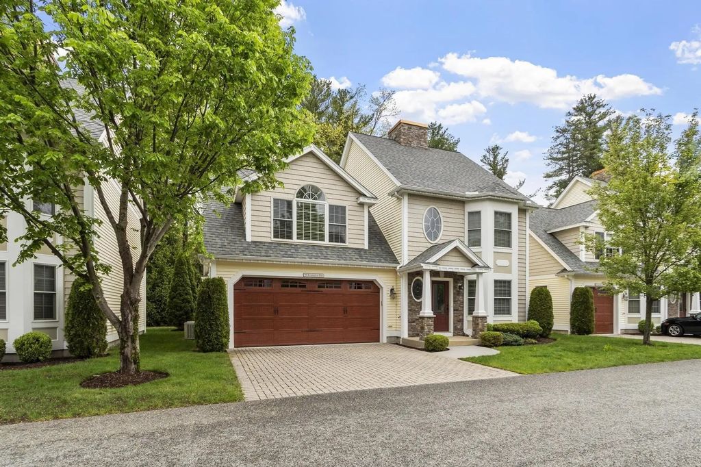 39 Kensington Way #39, Tewksbury