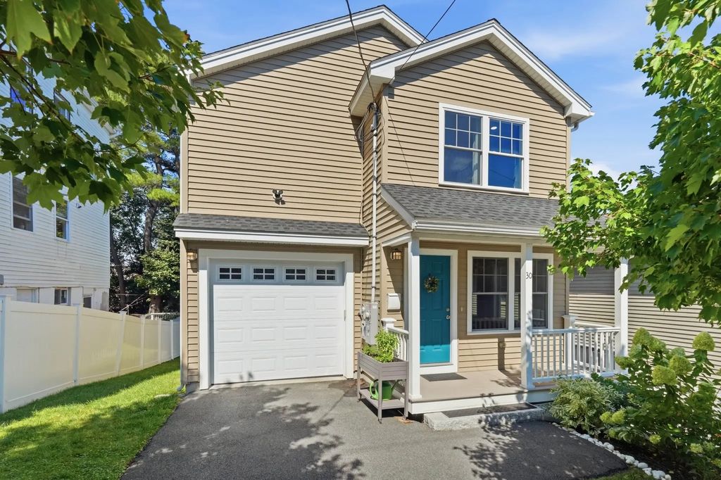 30 Highland St, Revere