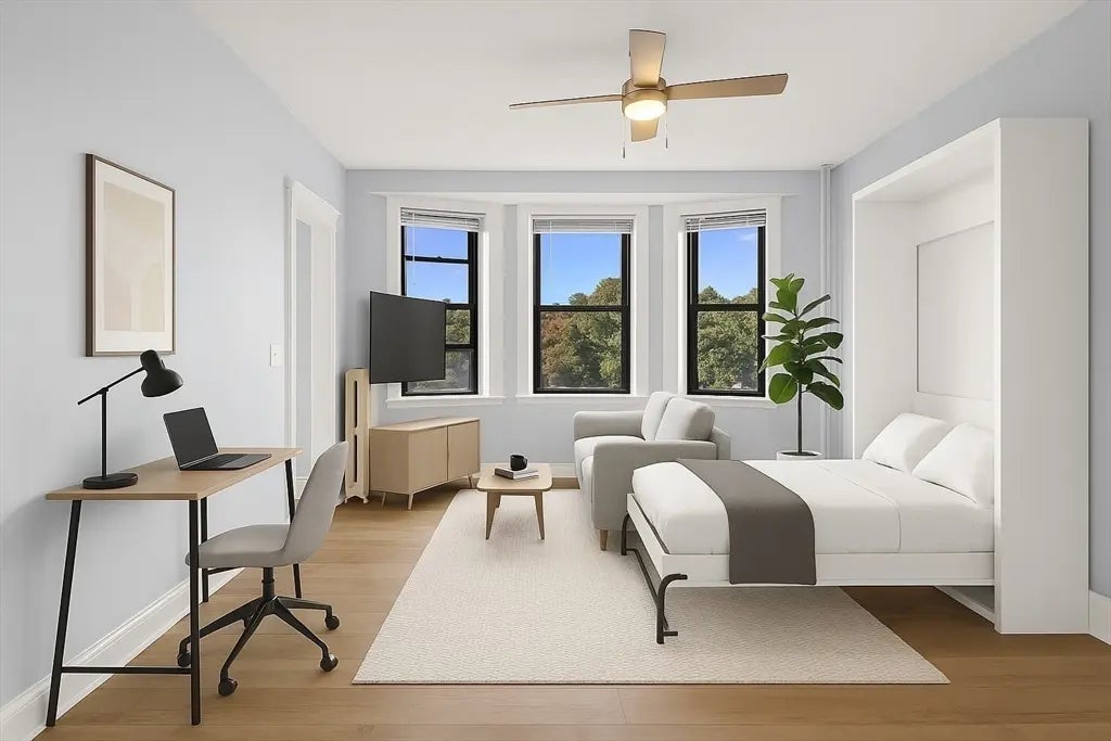 285 Lynn Shore Dr #508, Lynn