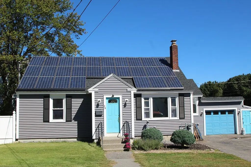35 Newtonville Avenue, Fitchburg