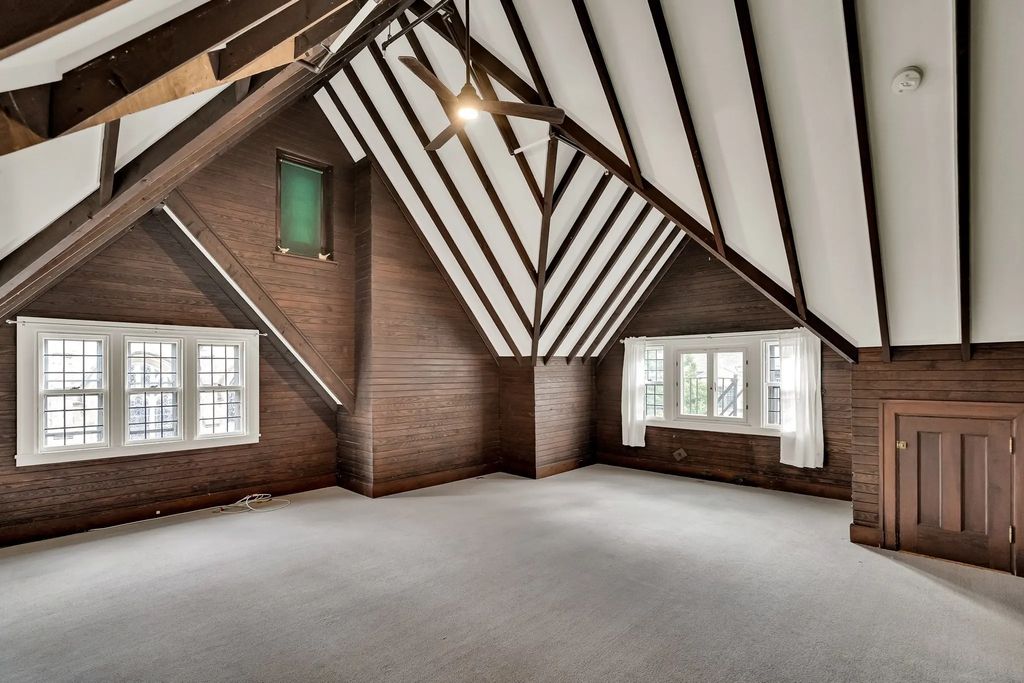 1789 Beacon #3, Brookline