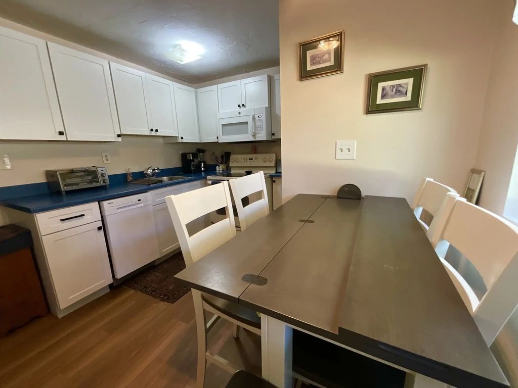 8 Tideview Path #7, Plymouth