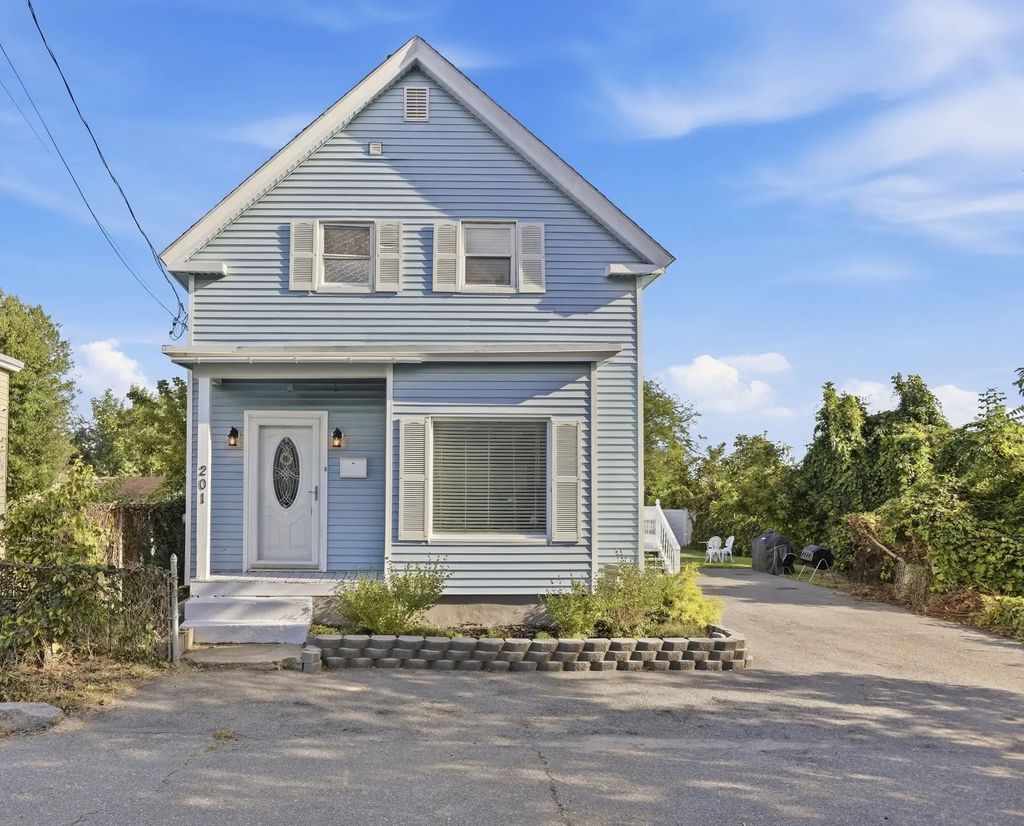 201 W Manchester St, Lowell