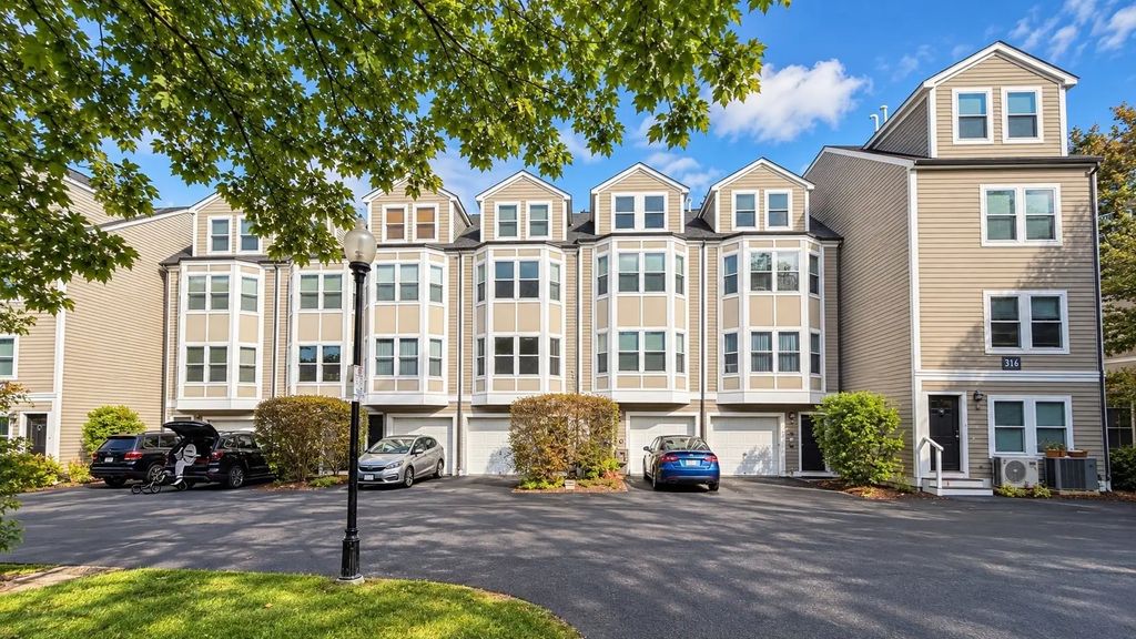 310-324 Rindge Ave #316-6, Cambridge