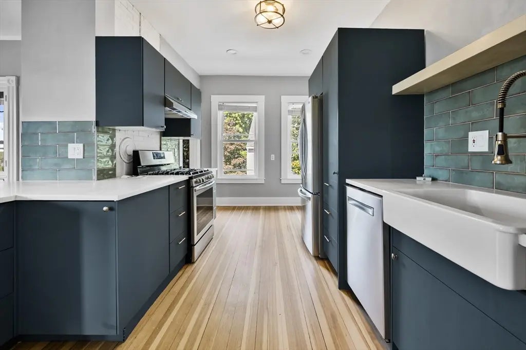 43 Robinson Street #3, Boston