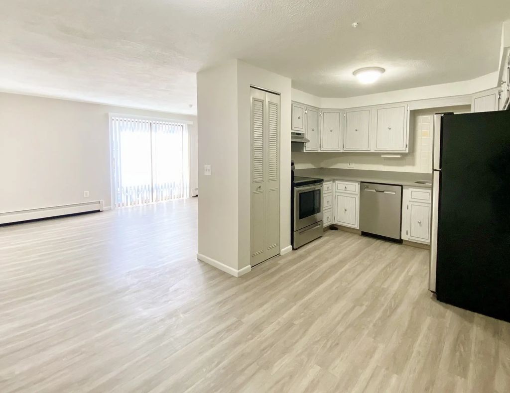 128 Salem Street #2, Malden