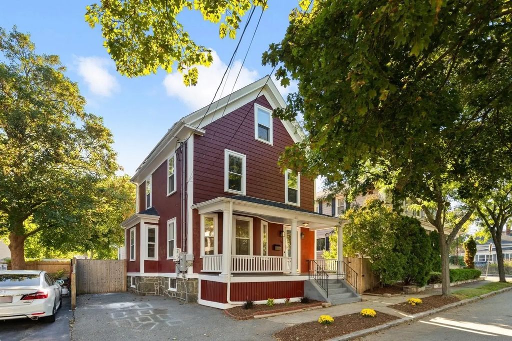 5 Walter St., Salem