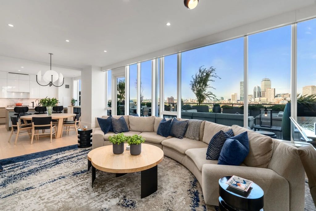 380 Harrison Ave #12-j, Boston