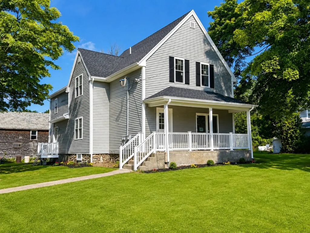 302 Prospect Hill #2, Taunton
