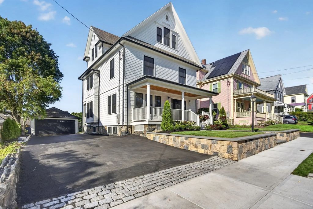 114 Malvern St, Melrose