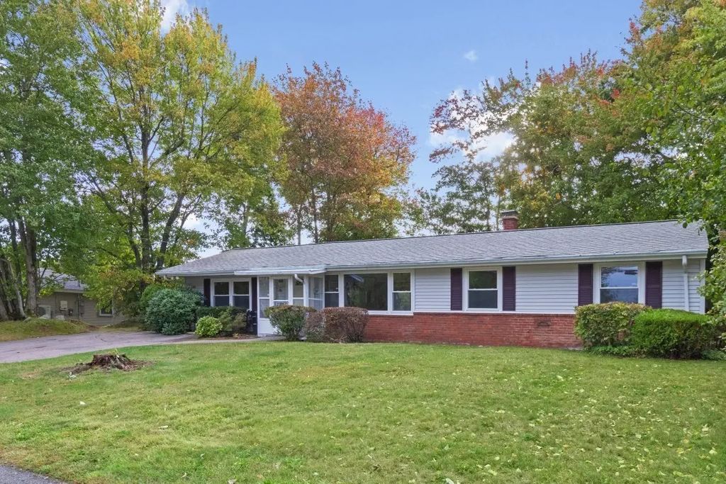 68 Colgate Rd, Brockton