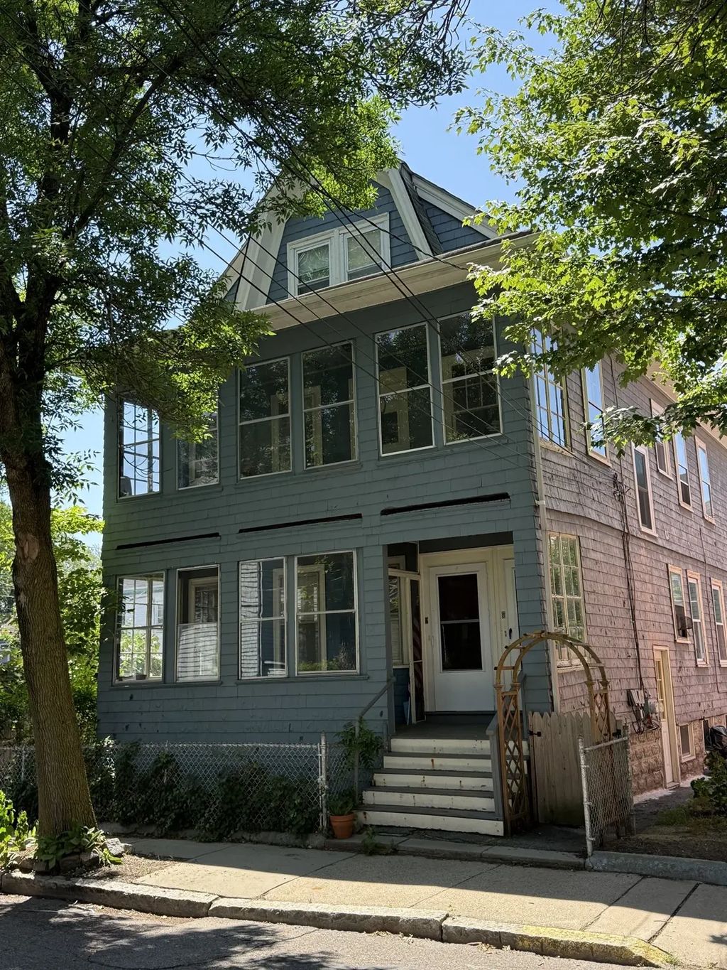 6 Malvern Ave #1, Somerville