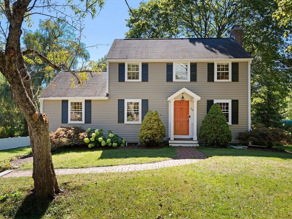 310 Concord Ave, Lexington