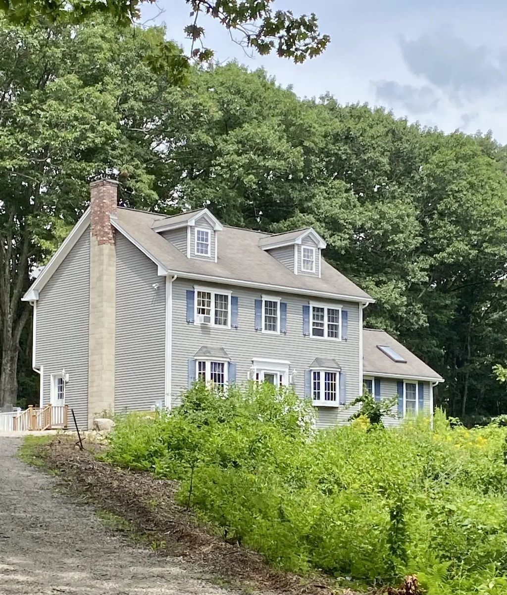 543 Jones Hill Rd, Ashby