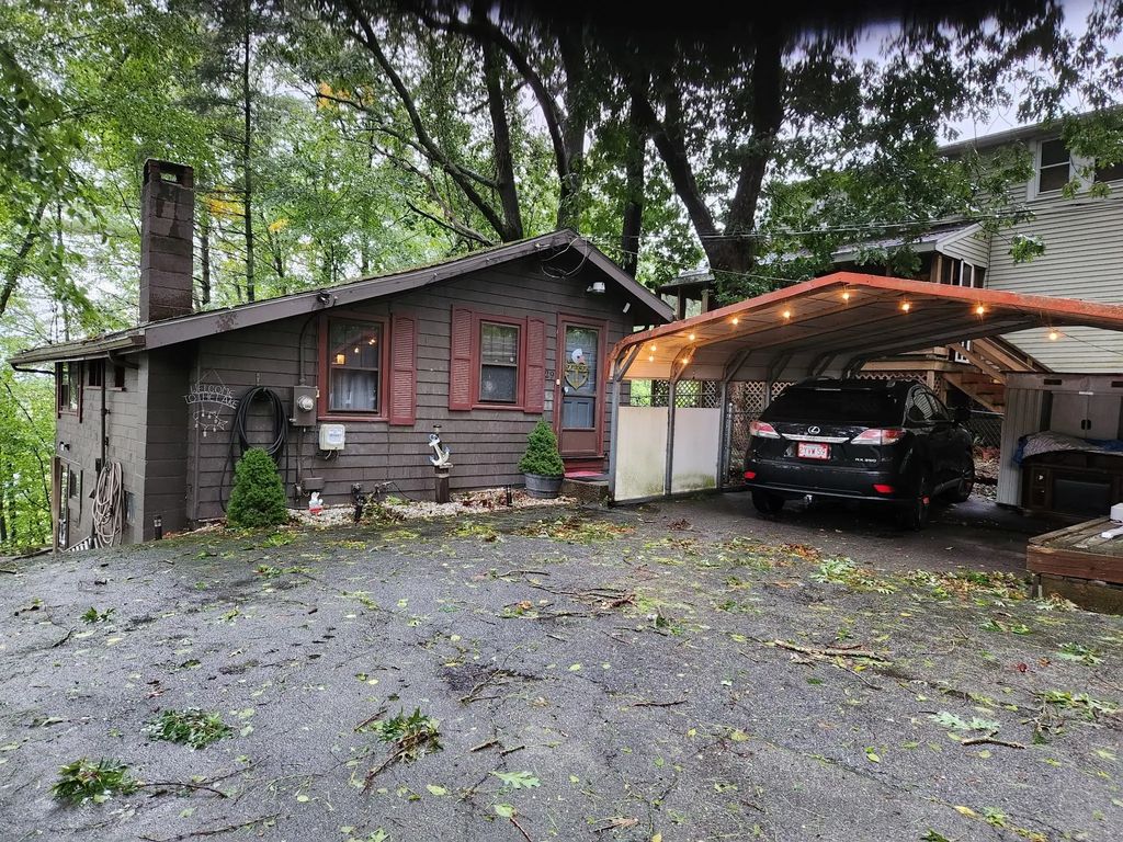 29 Sabbatia Dr, Taunton