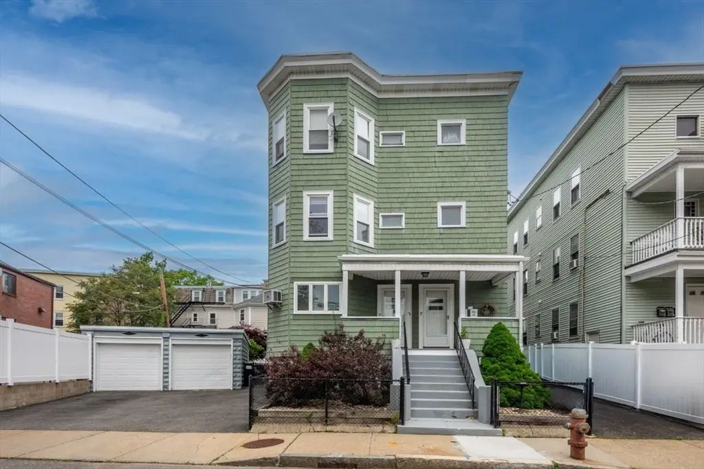 45 Jackson Rd, Somerville