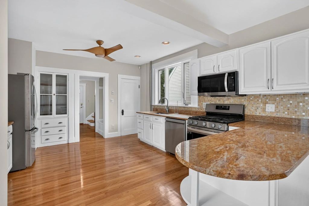 125 Wilmington Ave, Boston
