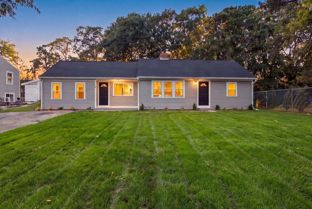 43 Quaker Rd, Barnstable